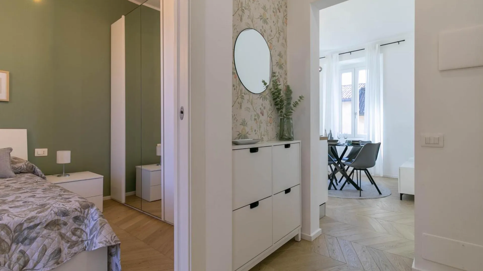 Welcomely - Lake River Apartment Lecco