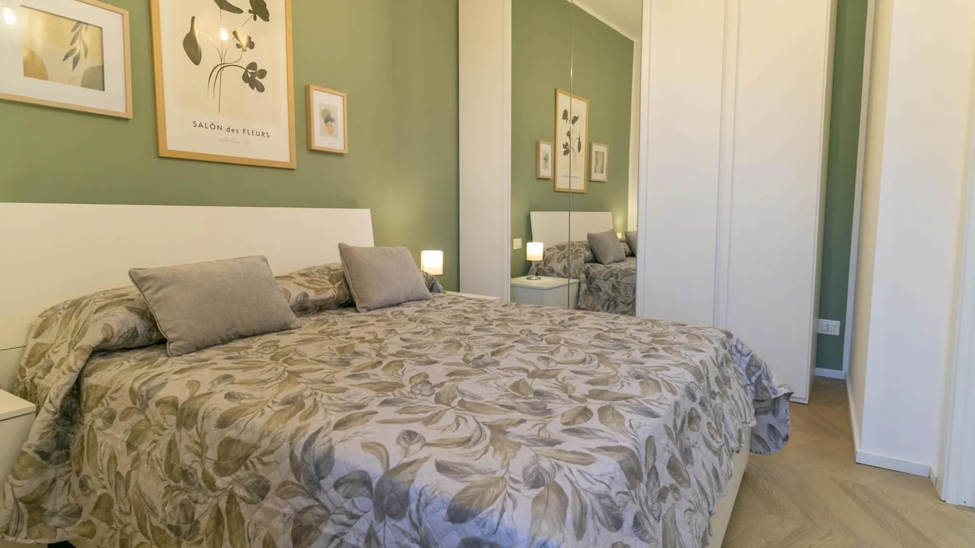 Welcomely - Lake River Apartment Lecco