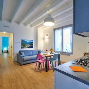 Appartement Liberty, Lecco