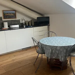 Appartement Meschihouse - Leonardo 35, Lecco