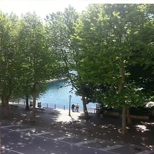 Hll Lungolago Lecco-como Lecco